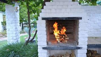 Área de parrilladas y picnic