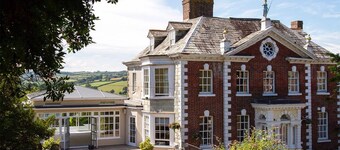 The Eagle House Hotel