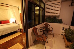 2 Bedrooms Vacation House | 2 soverom, strykejern/-brett og reiseseng for barn