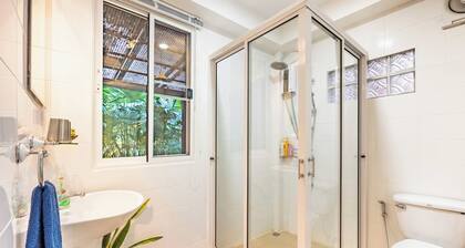 Nimman Pool Villa