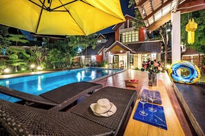 4 Bedrooms Vacation House  | Terrace/patio