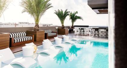 MARQUEE Playa Hotel