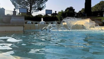 Piscine extérieure