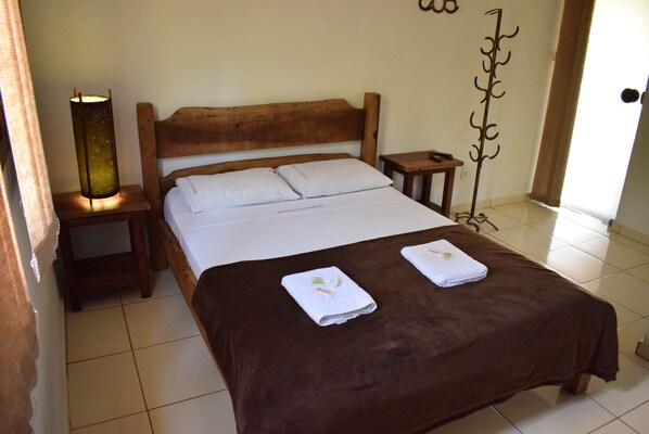 Minibar, cortinas blackout y wifi gratis 