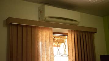 Superior Triple Room | Penyaman udara