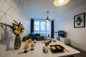 Departamento ejecutivo, 1 habitación, balcón | Comedor
