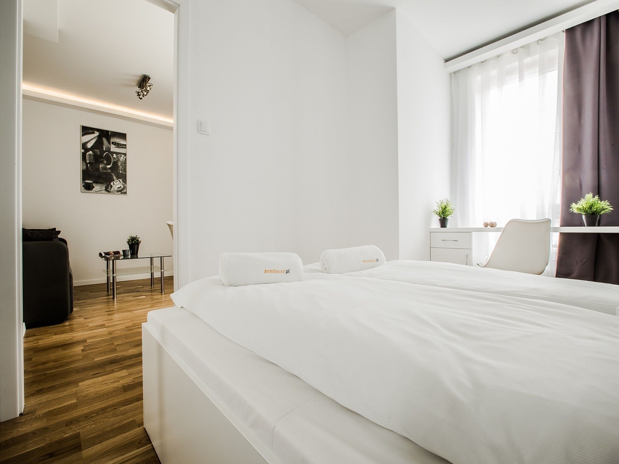 studio suite, balcony (3) | 1 bedroom, laptop workspace, soundproofing, iron/ironing board