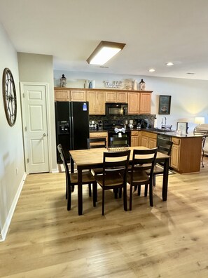 Condo, 3 Bedrooms | Private kitchen | Fridge, microwave, dishwasher, coffee/tea maker - Lower Level Vacation Condo  B-3 at Vickery Resort by RedAwning (Hollister)