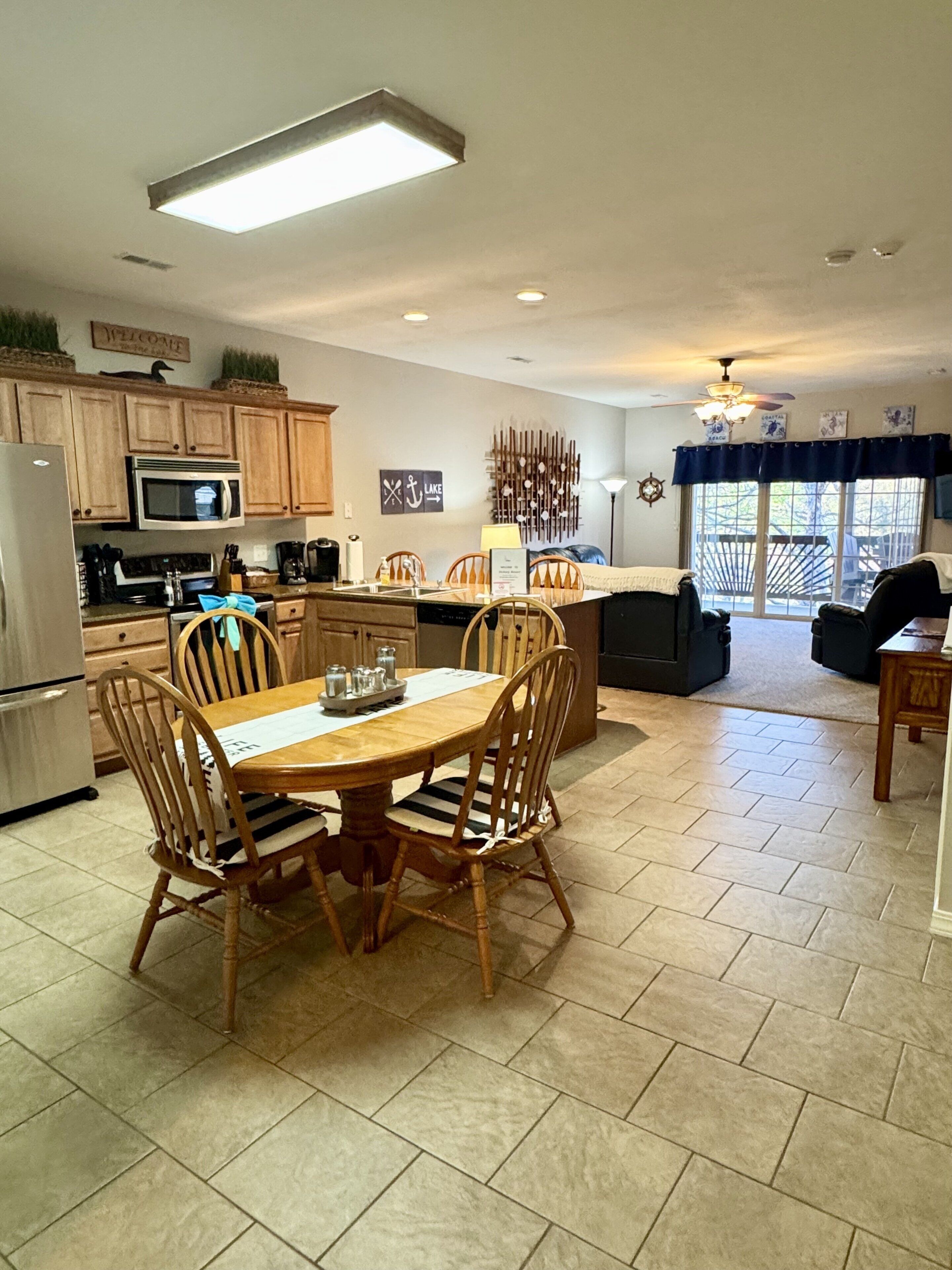 Condo, 3 habitaciones | Interior