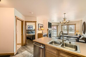 คอนโด, 2 ห้องนอน | 2 ห้องนอน, Wi-Fi