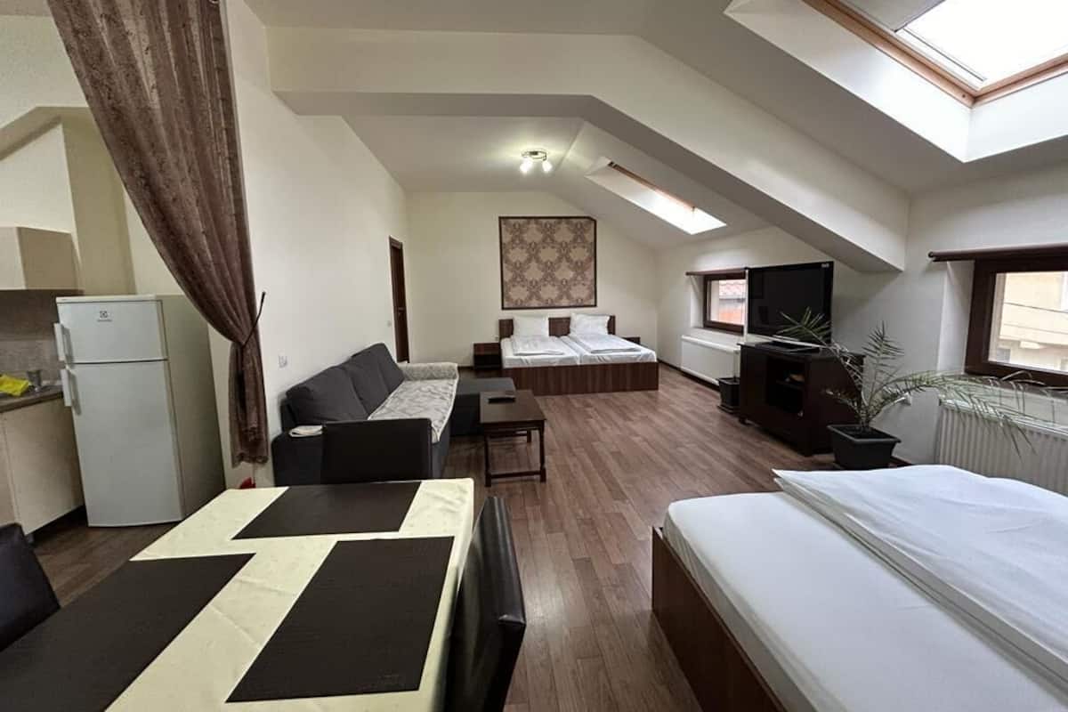 Studio Apartment