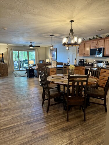 Lakefront Vacation Condo A-1 with Large Private Balcony by RedAwning