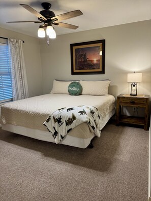 Condo, 3 Bedrooms | 3 bedrooms, iron/ironing board, free WiFi, bed sheets