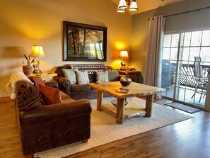 Apartment, 3 Schlafzimmer | Wohnbereich