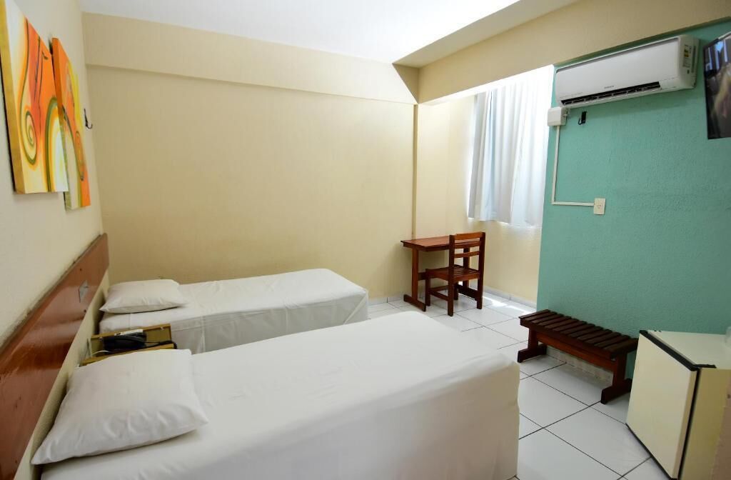 minibar, free wifi, bed sheets