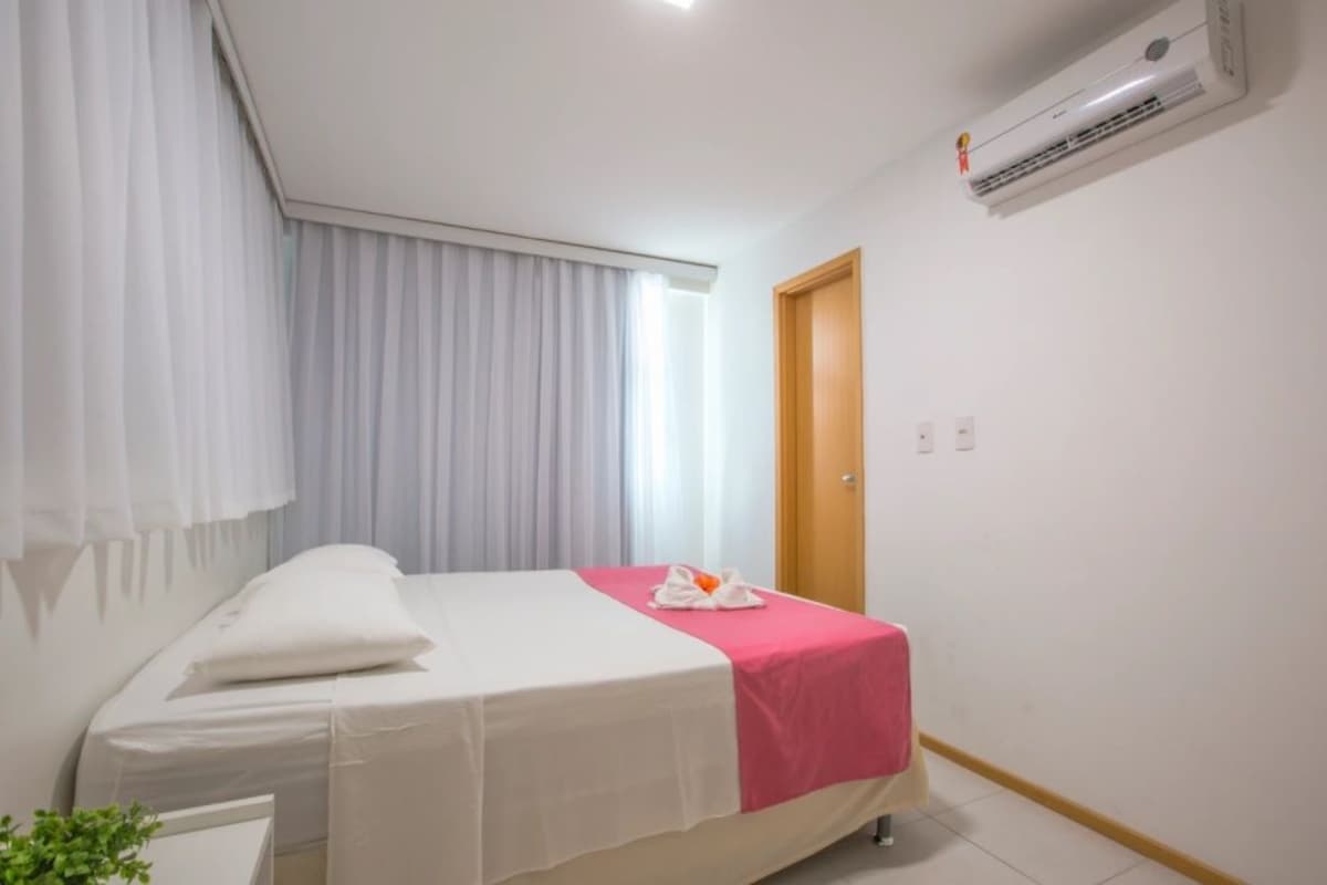2 bedrooms, WiFi (free), bed sheets