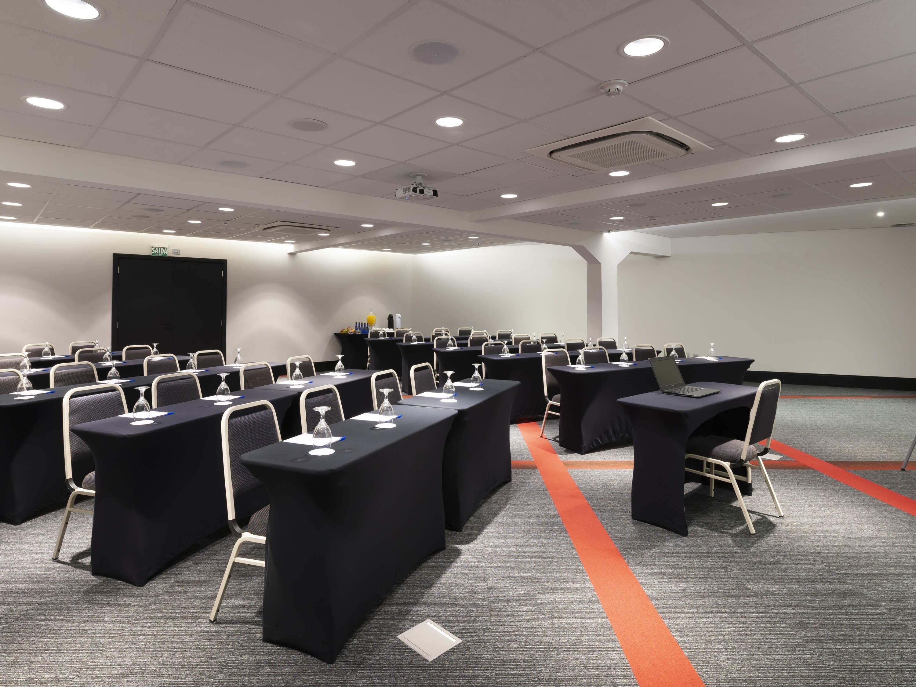 สถานที่จัดงานประชุม