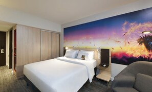 Superior-Zimmer, 1 Doppelbett | Minibar, Zimmersafe, Schreibtisch, laptopgeeigneter Arbeitsplatz