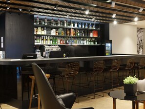 Bar (en la propiedad)