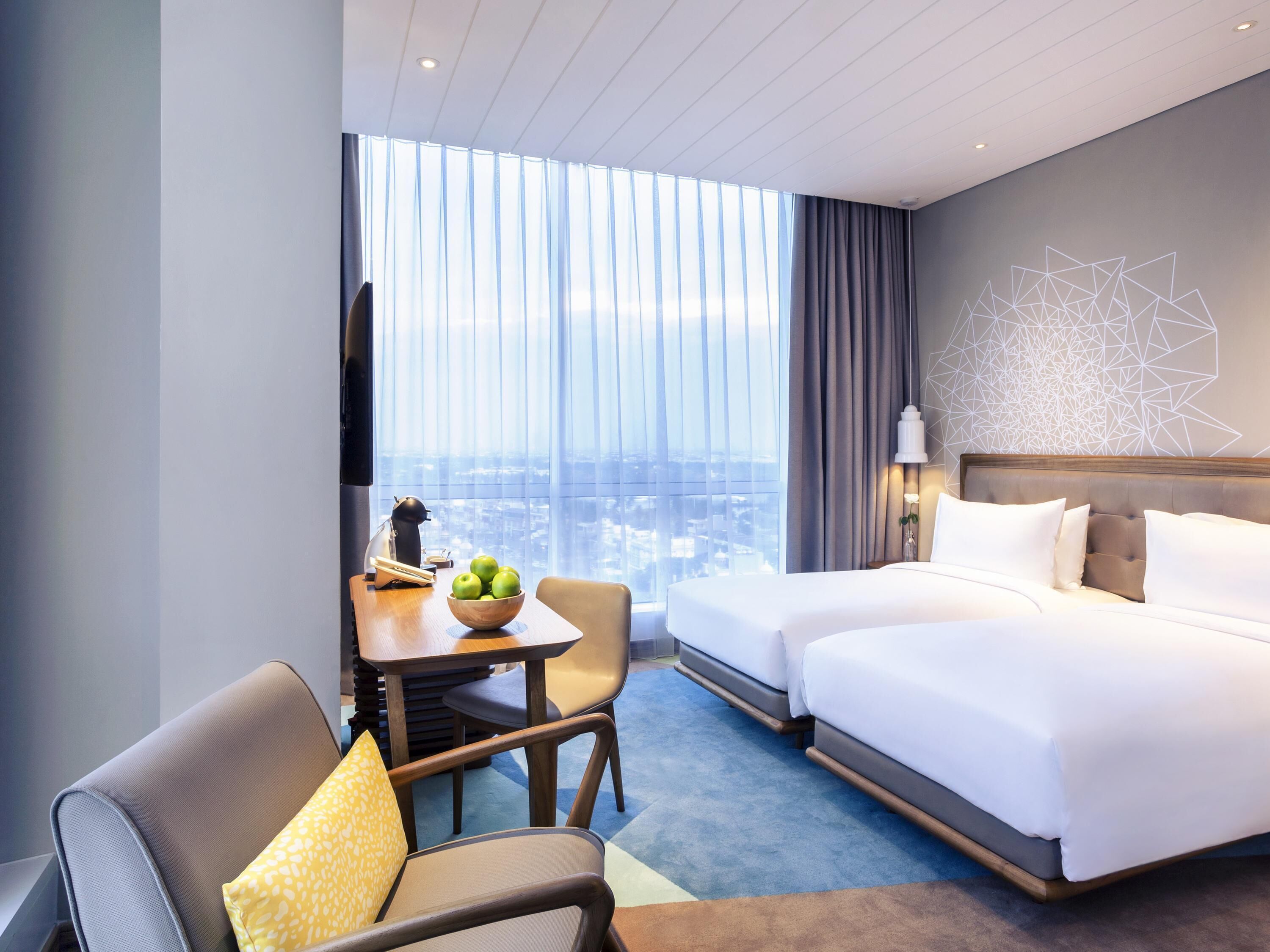 Privilege, Room, 2 Single Beds | Premium bedding, in-room safe, desk, laptop workspace