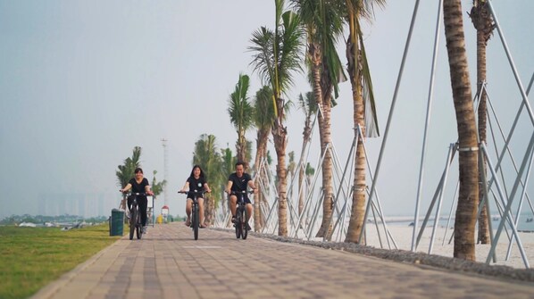 Bicycling - Mercure Jakarta Pantai Indah Kapuk (Jakarta)