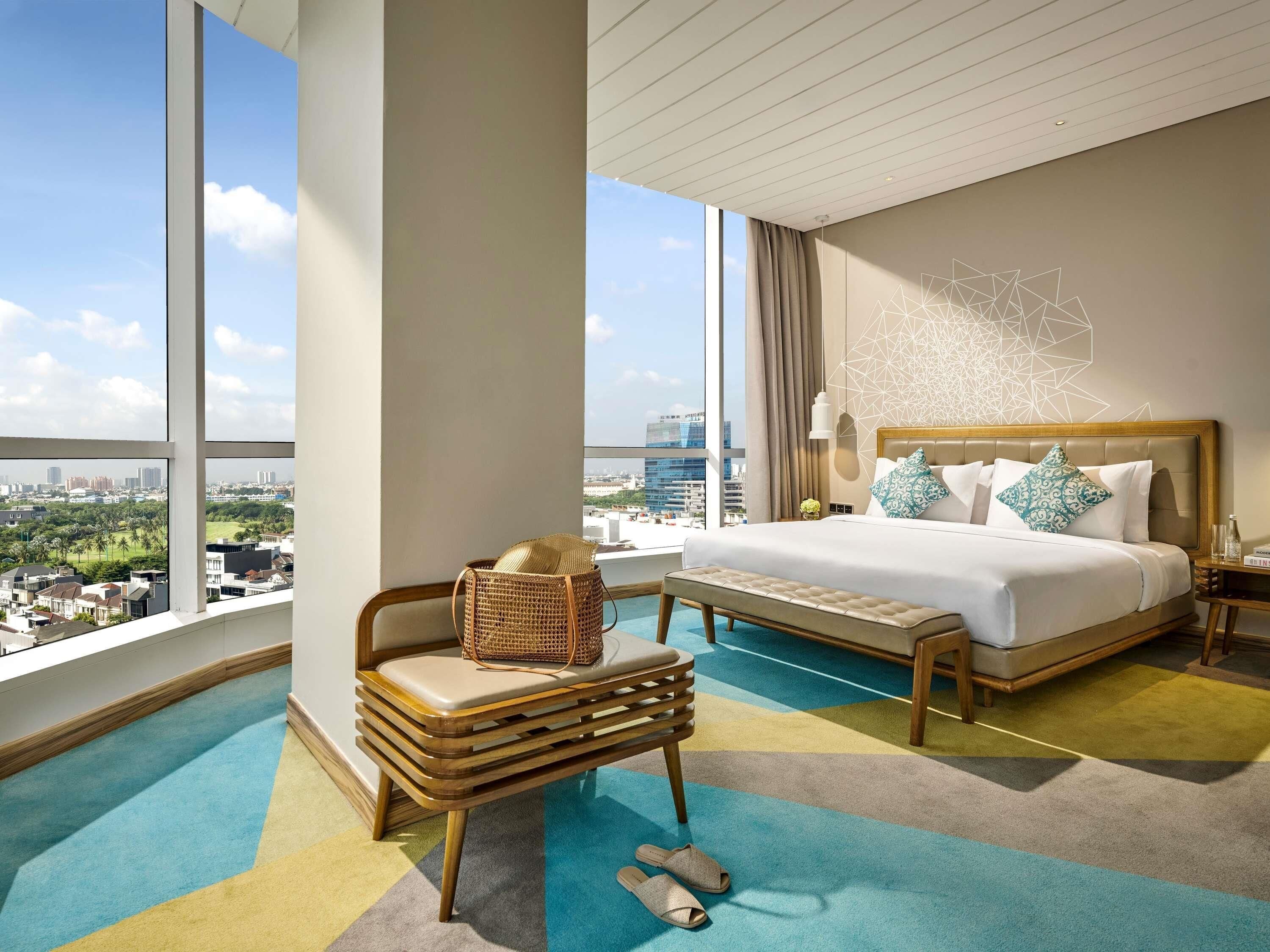 Suite, 1 King Bed
