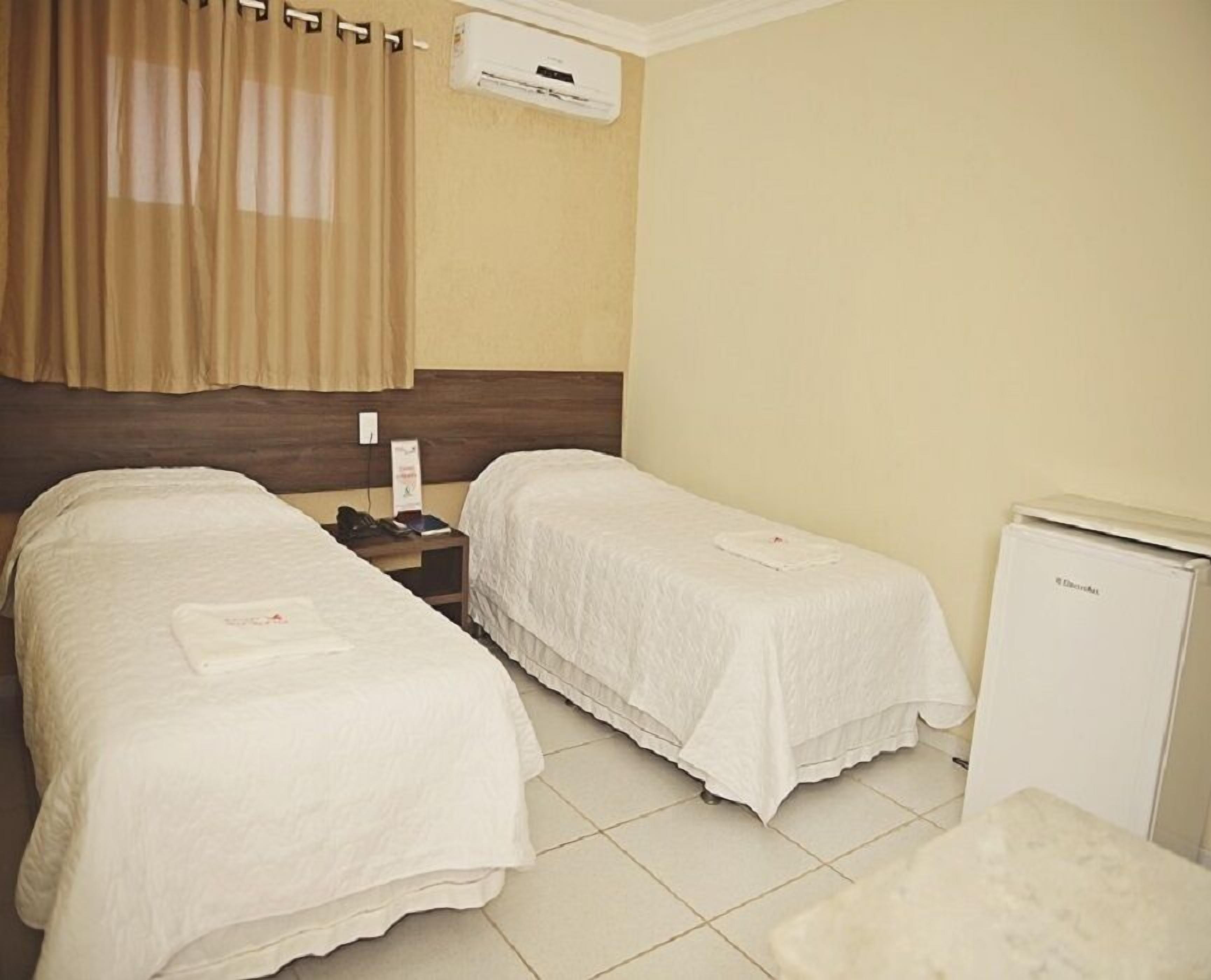 minibar, soundproofing, iron/ironing board, free wifi