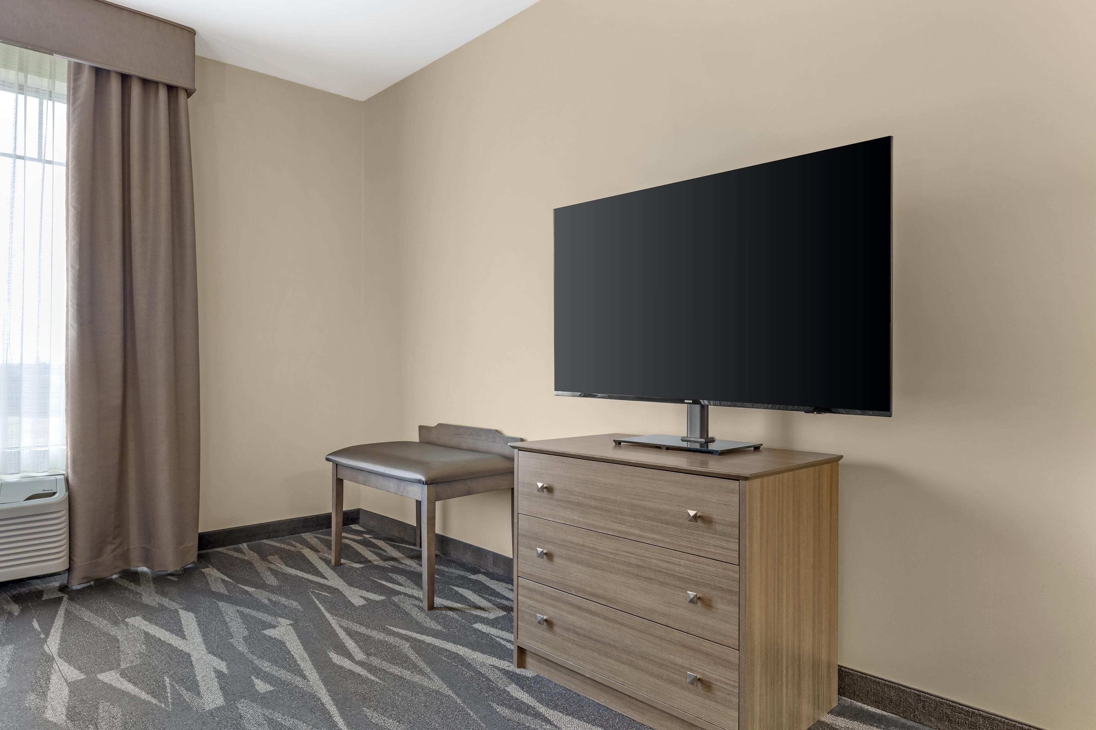 Colchones con pillow-top, decoración personalizada y muebles diferentes 