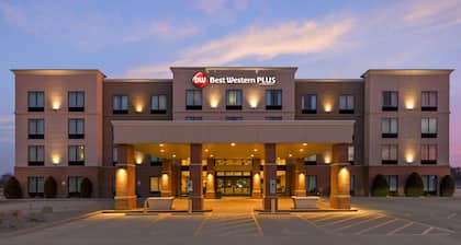 Best Western Plus Centralia Hotel & Suites