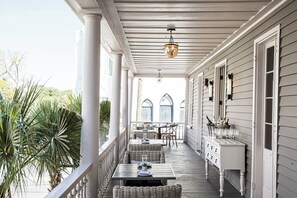 Restaurant - Hotel Bella Grace (Charleston)