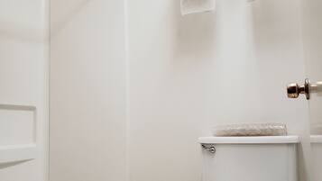 Free toiletries, towels