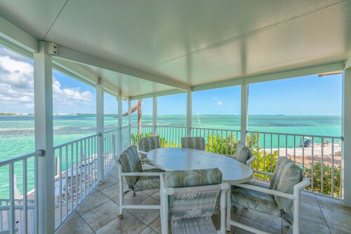 Dock, Htd 80 'Pool, Deep Channel, 15 Minuten nach Key West 