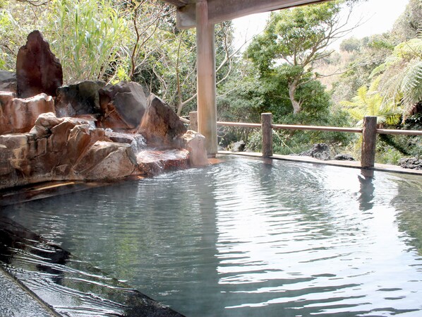 Hot springs - Mantenbo (Hachijo)