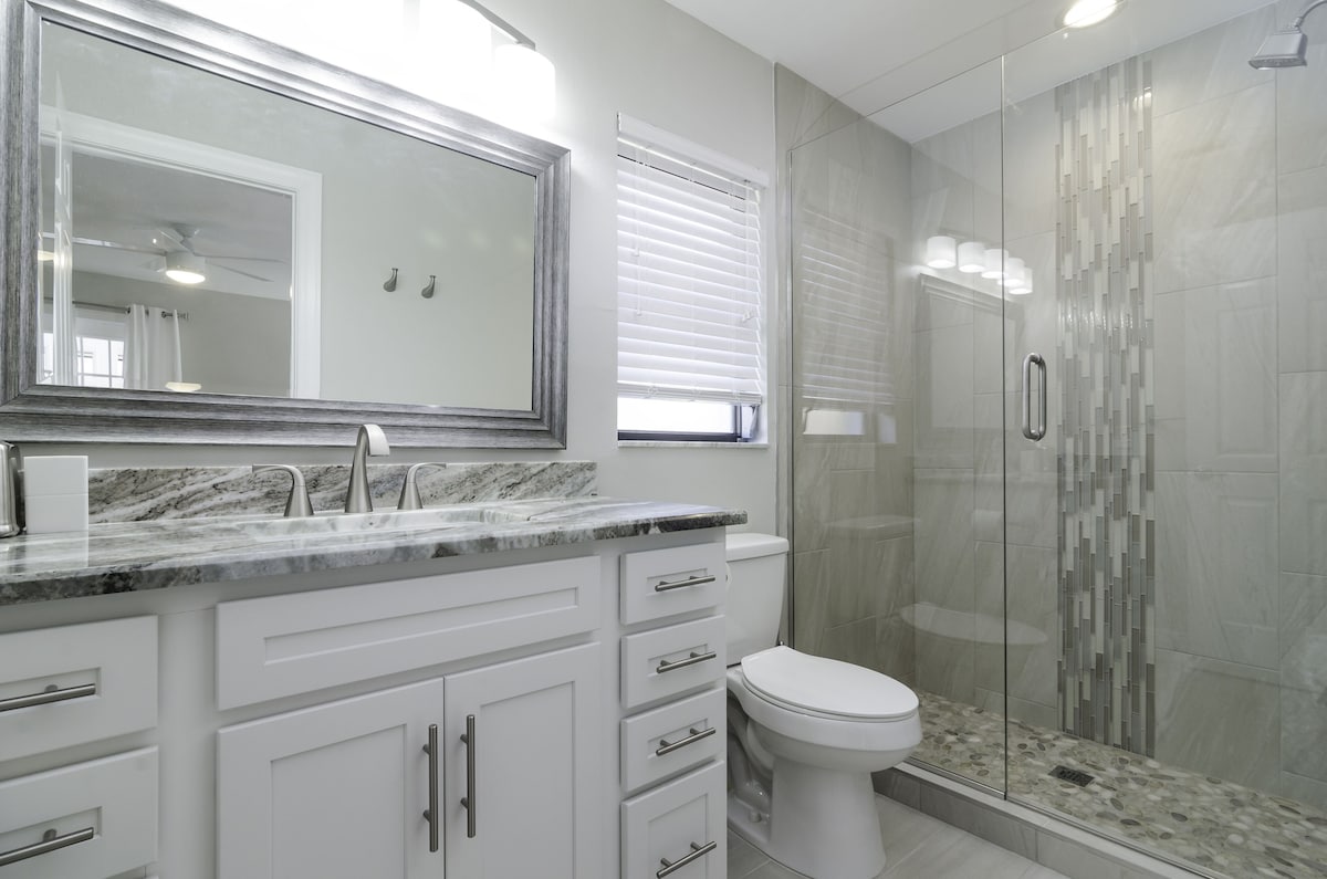 Photo 14 of SUMMER PROMO! Designer House, Heated Pool & Spa, close to beaches, FREE Bikes