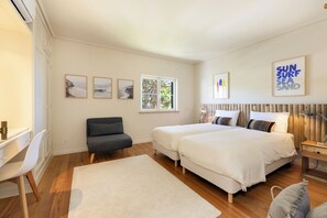 2 chambres, bureau, fer et planche à repasser, Wi-Fi gratuit