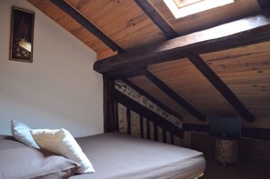 2 bedrooms, bed sheets - 55m2 apartment in the heart of nature. Apartment equipped, quiet, with beautiful views (Valdeblore)