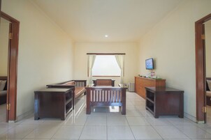 家庭别墅, 2 间卧室 | 起居区 | 液晶电视