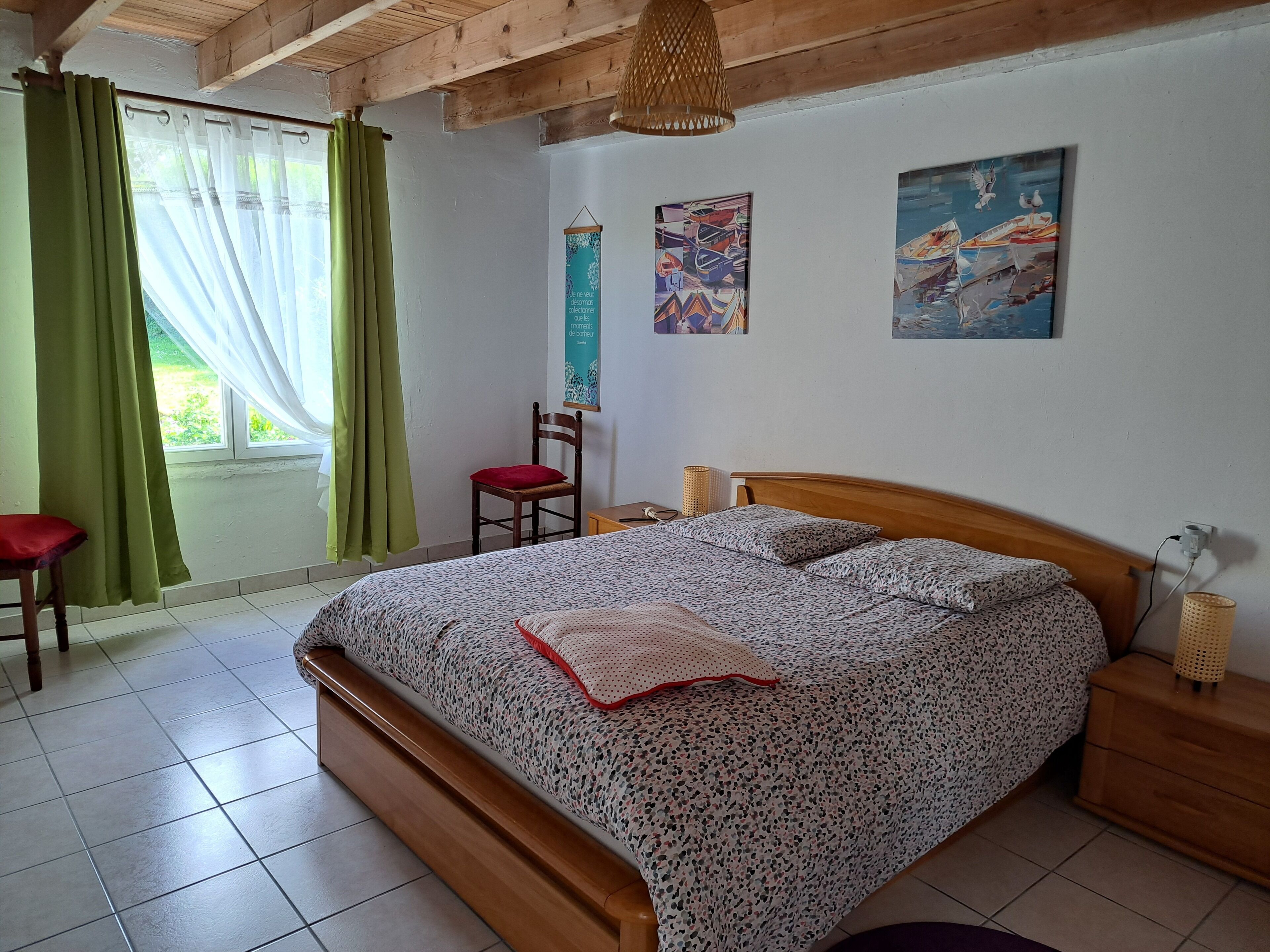 2 chambres, fer et planche à repasser, Wi-Fi