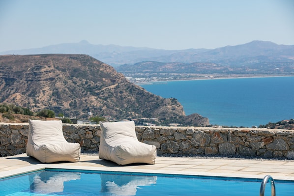 Pool - Evgoro vrahos villa , private pool (Agia Galini)