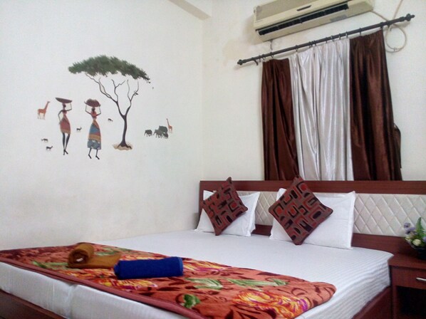 Suíte conforto | Cofres nos quartos, escrivaninha, camas extras/dobráveis (sobretaxa)