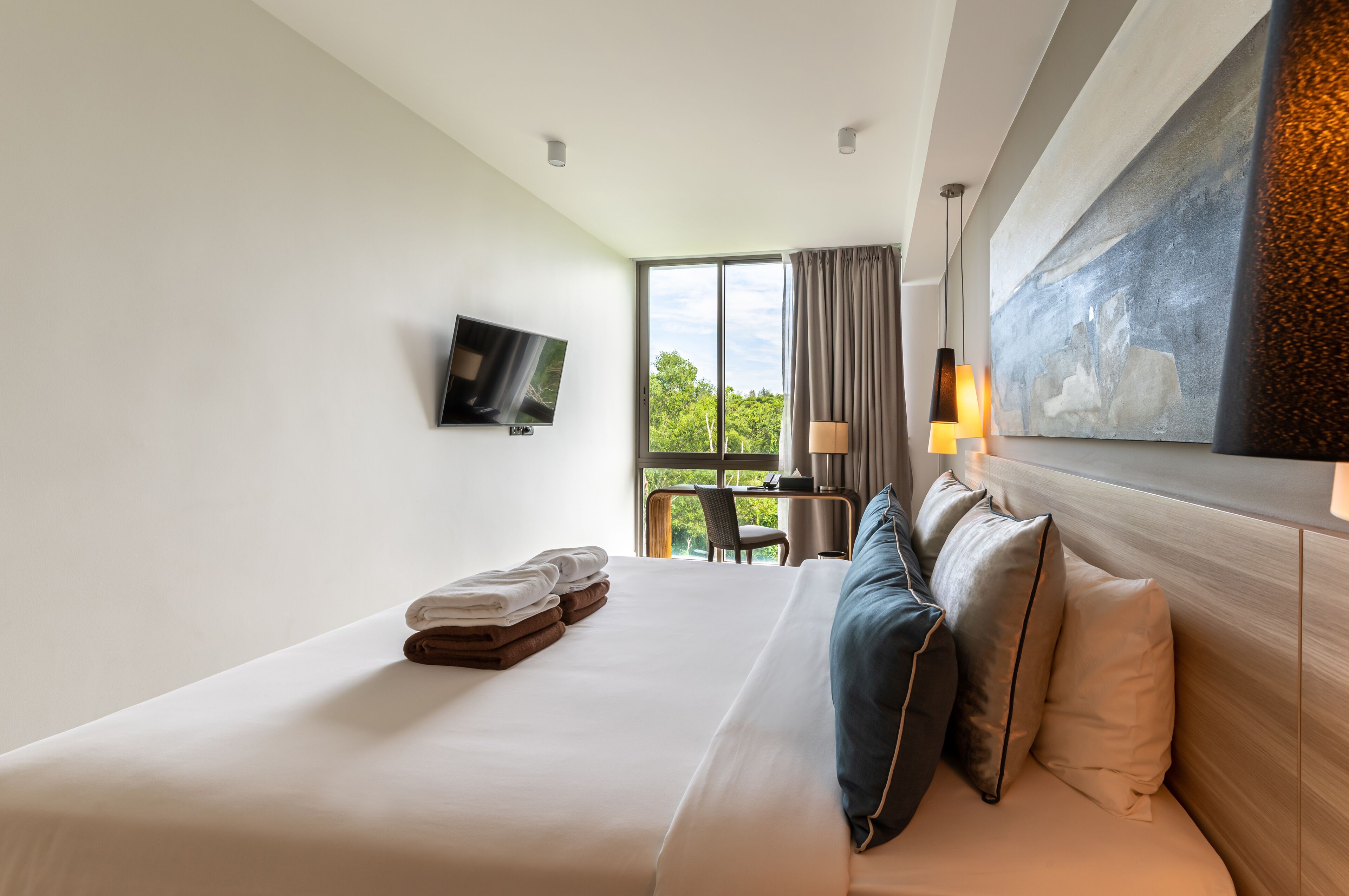 1 bedroom superior with tropical view | premium bedding, in-room safe, desk, blackout curtains