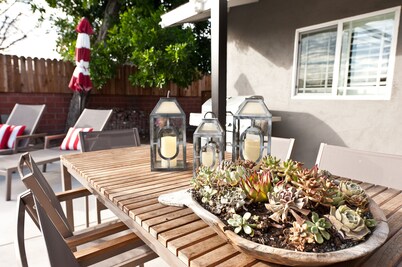 LAST MINUTE SPECIAL! WALK TO DISNEY & CONVENTION CENTER! Private heatedpool