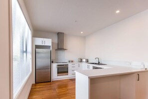 X1 Bedroom Lux Apartment | Private kitchen