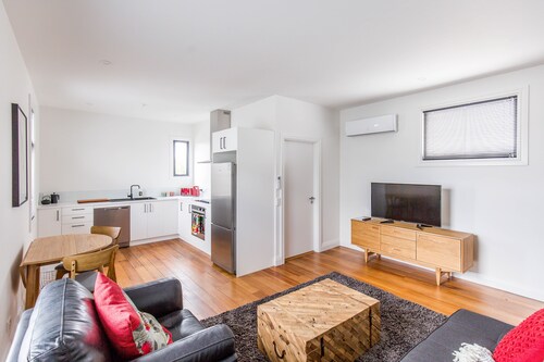 Provincial Apartment 3