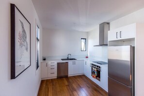 Apartemen, 1 kamar tidur | Dapur pribadi | Lemari es besar, microwave, oven, dan kompor