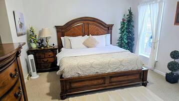 4 bedrooms, desk, iron/ironing board, free WiFi