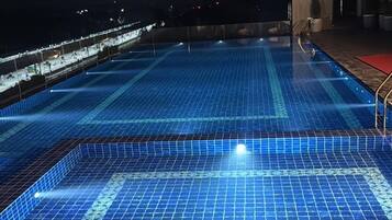 Seasonal outdoor pool