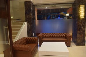 Lobby sitting area - South Coast Hotels Thane (Thane)