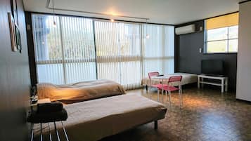 Desk, free WiFi, bed sheets