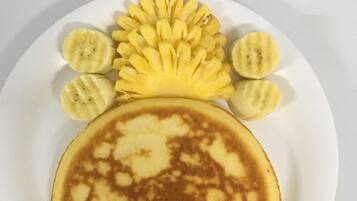 Daily cooked-to-order breakfast for a fee